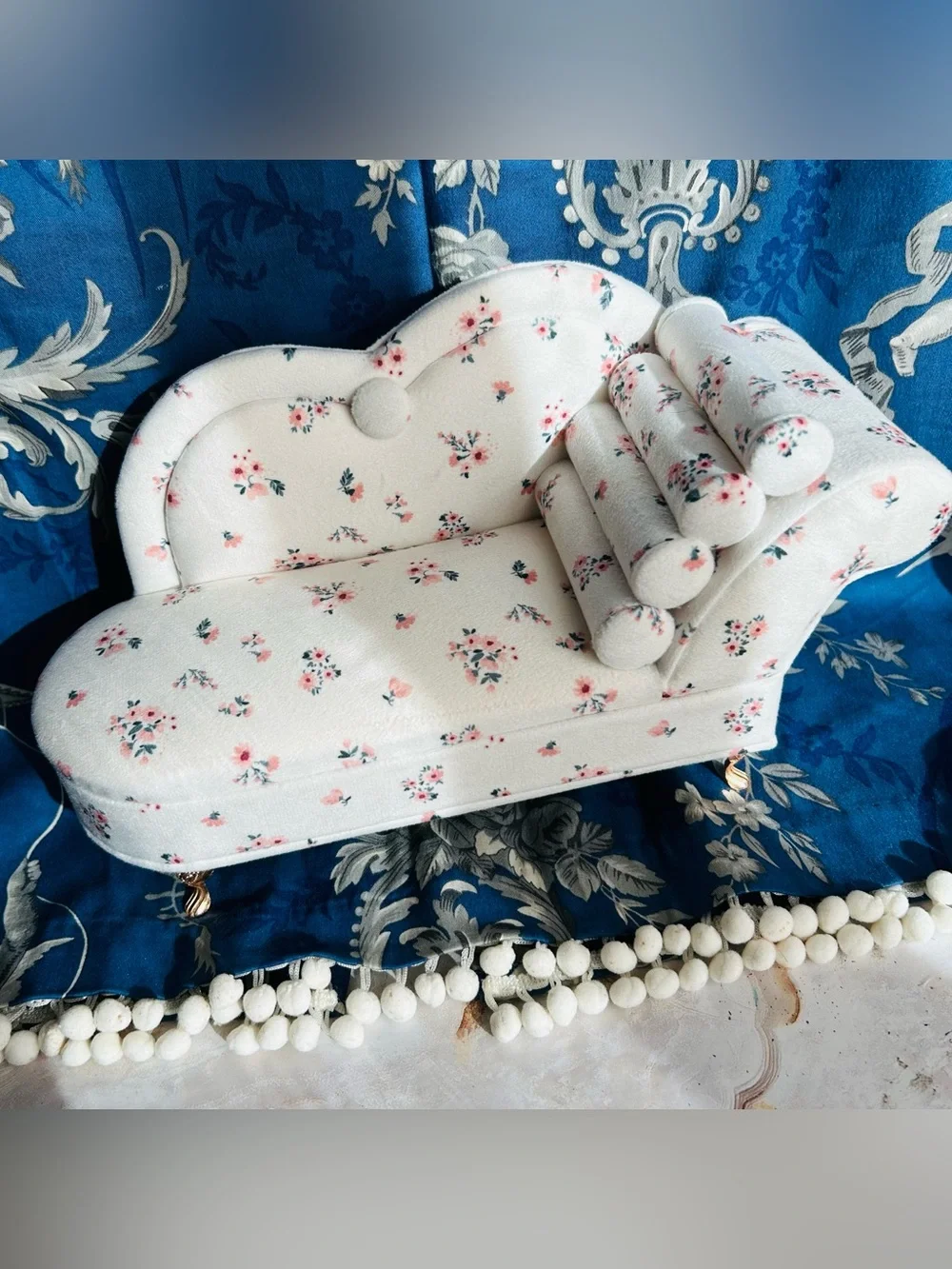 Jewelry Box Organizer, Floral Mini Chaise Lounge Decorative In Ivory/White